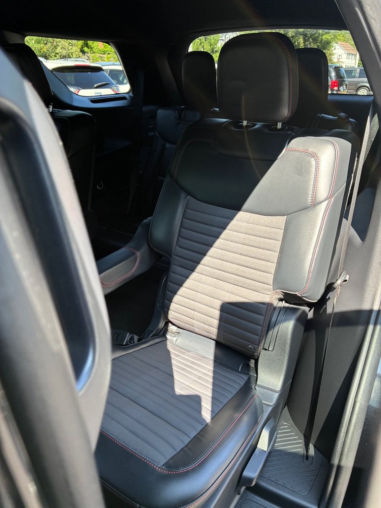 Used 2025 Ford Explorer ST-Line AWD/4WD image 28