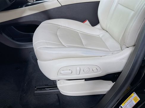 Used 2022 Buick Enclave Premium w/ Experience Buick Package AWD/4WD image 23