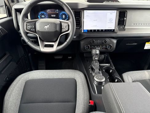 New 2025 Ford Bronco Big Bend image 5