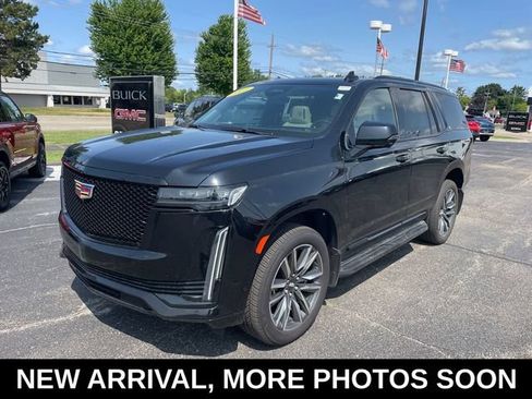Used 2023 Cadillac Escalade Sport w/ Touring Package AWD/4WD image 1