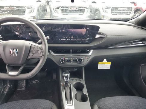 New 2026 Buick Envista Preferred w/ Convenience II Package image 13