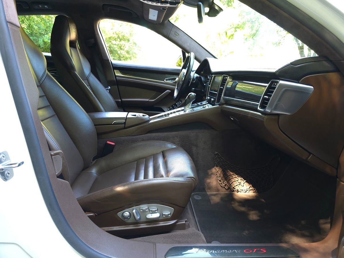 Used 2016 Porsche Panamera GTS w/ Premium Package Plus AWD/4WD image 21