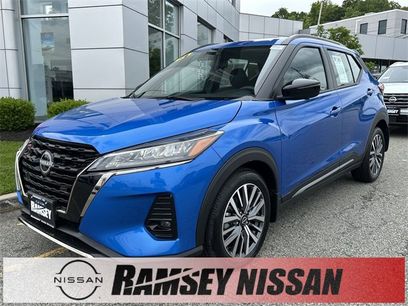 Used 2024 Nissan Kicks SR