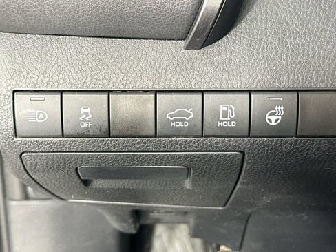 Used 2024 Toyota Camry SE FWD image 22