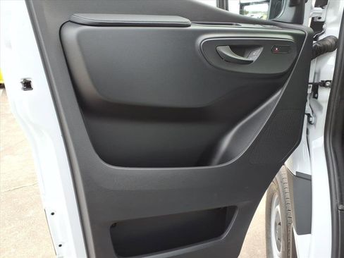 New 2026 Mercedes-Benz Sprinter 2500 image 10