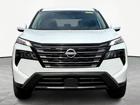 New 2026 Nissan Rogue SV w/ Cold Weather Package AWD/4WD image 2