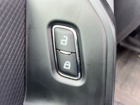 Used 2024 Ford F150 XL image 12