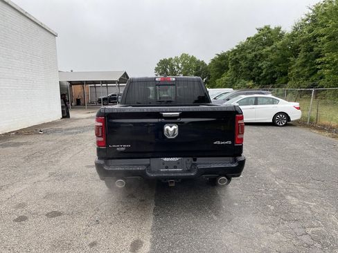 Used 2021 RAM 1500 Limited w/ Body Color Bumper Group image 3