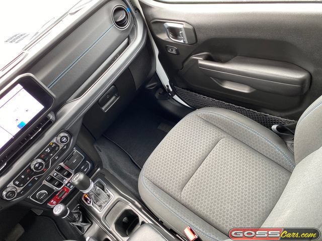 Certified 2024 Jeep Wrangler Unlimited Rubicon 4xe w/ Convenience Group AWD/4WD image 15
