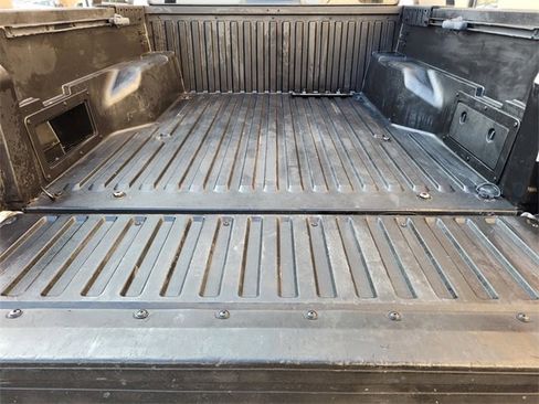 Certified 2018 Toyota Tacoma SR image 33