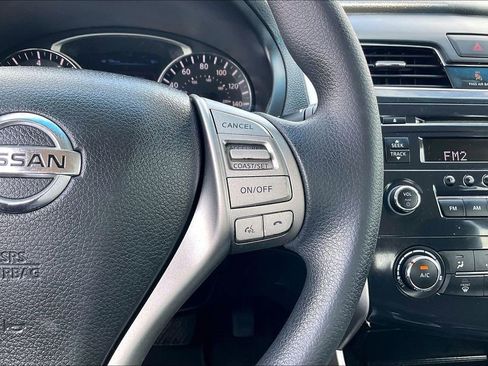 Used 2013 Nissan Altima 2.5 S image 11