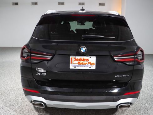 Used 2023 BMW X3 xDrive30i w/ Premium Essential Package image 8
