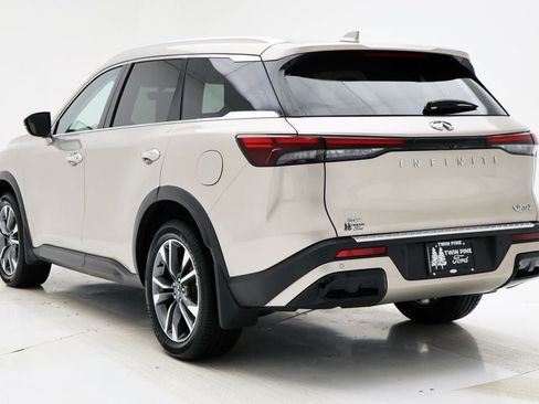 Used 2023 INFINITI QX60 Luxe w/ Cargo Package image 7