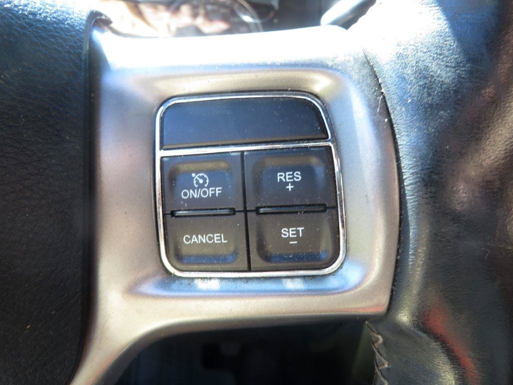 Used 2016 RAM 2500 Limited AWD/4WD image 18