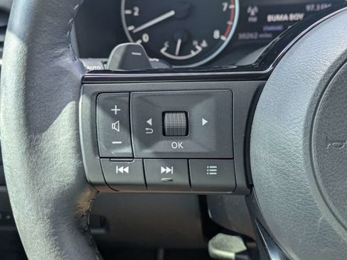 Used 2021 Nissan Rogue SL FWD image 26
