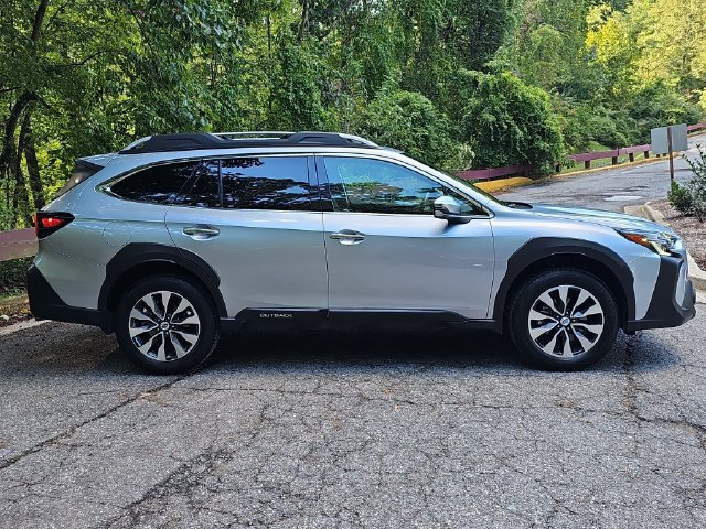 Certified 2024 Subaru Outback Touring AWD/4WD image 2