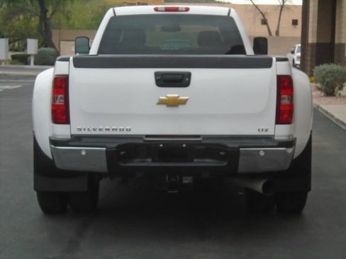 Used 2013 Chevrolet Silverado 3500 LTZ w/ LTZ Plus Package image 12