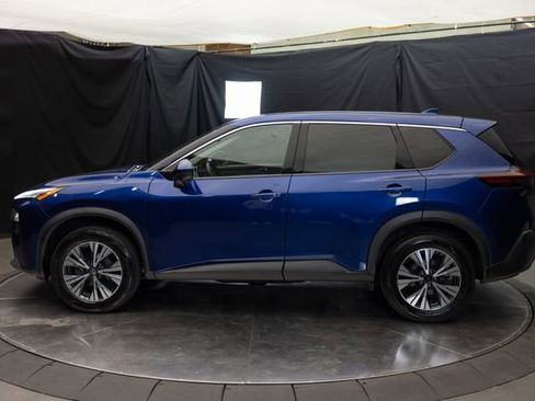 Used 2021 Nissan Rogue SV AWD/4WD image 7