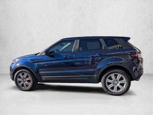 Used 2017 Land Rover Range Rover Evoque SE image 8