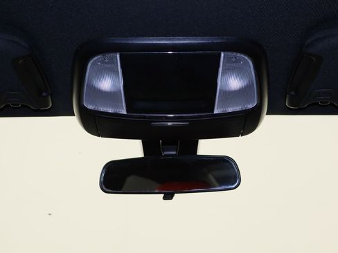 Used 2018 Dodge Charger SXT w/ Blacktop Package image 25