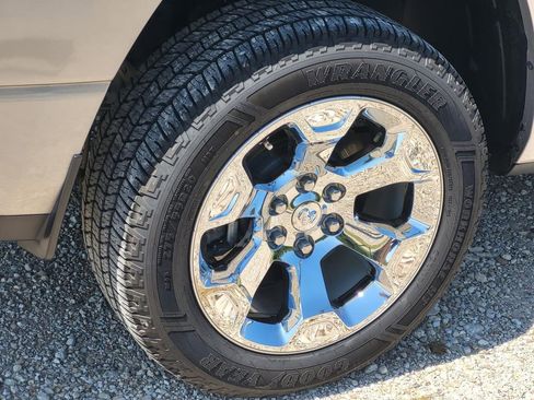 Used 2022 RAM 1500 Lone Star image 8