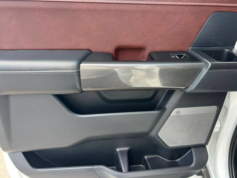 Used 2023 Ford F150 Lariat AWD/4WD image 17