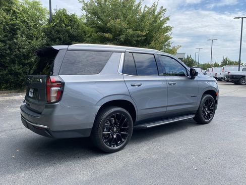 Used 2022 Chevrolet Tahoe LS RWD image 9