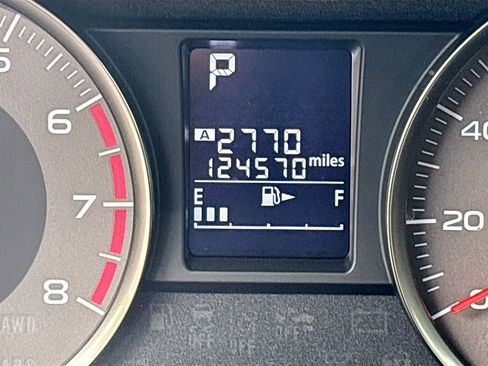 Used 2015 Subaru Forester 2.5i Limited image 12