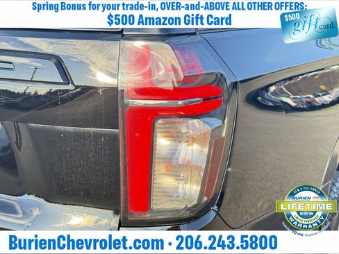 Used 2023 Chevrolet Suburban Z71 image 40