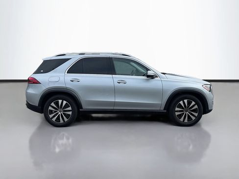 Used 2024 Mercedes-Benz GLE 350 4MATIC w/ Winter Package image 2