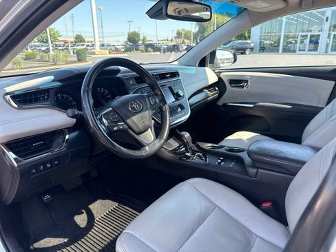 Used 2017 Toyota Avalon Touring w/ All Weather Liner Package FWD image 14