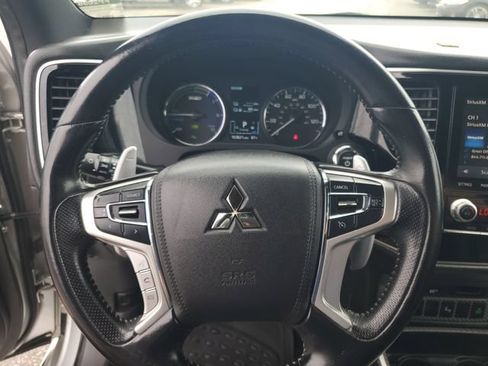 Used 2022 Mitsubishi Outlander GT AWD/4WD image 10