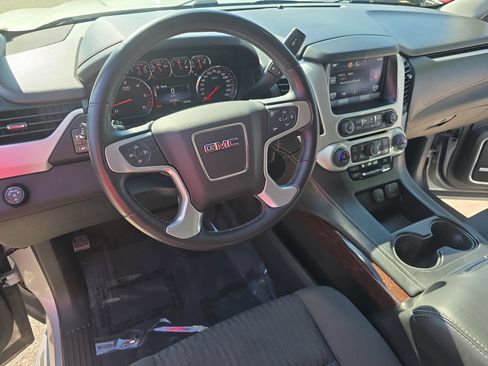 Used 2015 GMC Yukon XL SLE w/ Convenience Package RWD image 17
