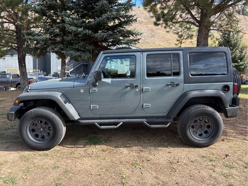 Used 2015 Jeep Wrangler Unlimited Sport w/ Quick Order Package 24S image 5