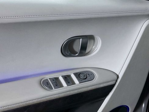 Certified 2023 Hyundai Ioniq 5 SEL w/ Cargo Package image 17