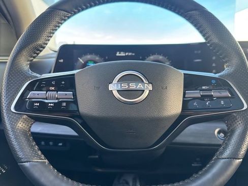 Used 2023 Nissan Ariya FWD image 34