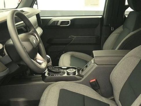 New 2026 Ford Bronco 4-Door w/ Sasquatch Package AWD/4WD image 14