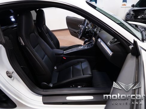 Used 2019 Porsche 718 Cayman RWD image 30