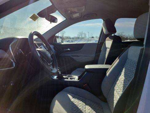 Used 2024 Chevrolet Equinox LS w/ LS Convenience Package image 15