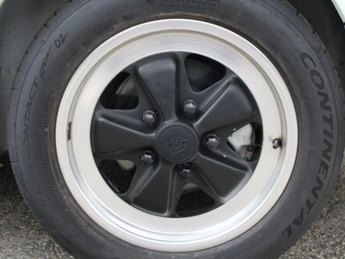 Used 1987 Porsche 911 Carrera image 11