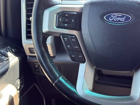 Used 2017 Ford F150 Lariat AWD/4WD image 16