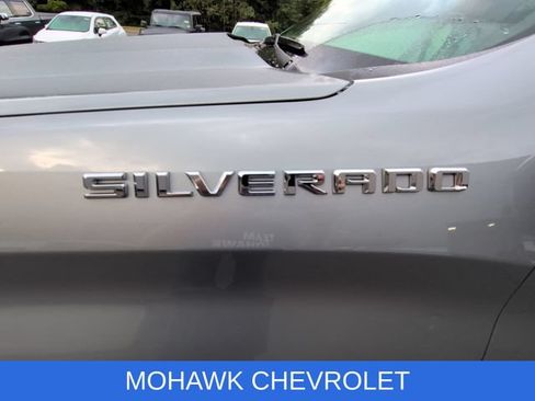 Used 2023 Chevrolet Silverado 1500 LT w/ Safety Package AWD/4WD image 32