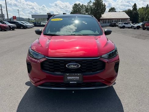 Used 2024 Ford Escape ST-Line w/ Tech Pack #1 AWD/4WD image 8
