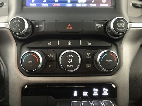 Used 2021 RAM 1500 Big Horn AWD/4WD image 29
