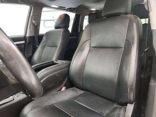 Certified 2018 Toyota Highlander XLE FWD image 11