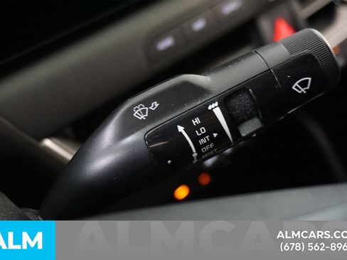 Used 2025 Kia K4 FWD image 25