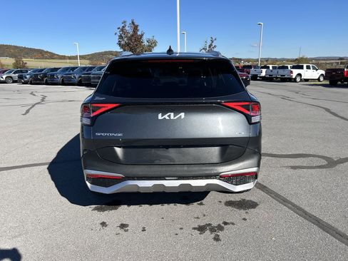 Used 2023 Kia Sportage EX image 6