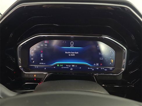 Used 2024 Chevrolet Silverado 1500 LT w/ Z71 Off-Road Package image 13