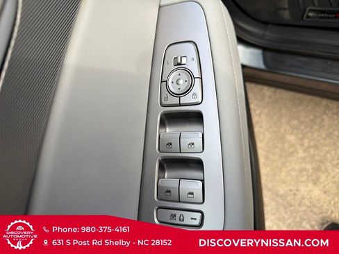 Used 2020 Hyundai Palisade SEL image 11