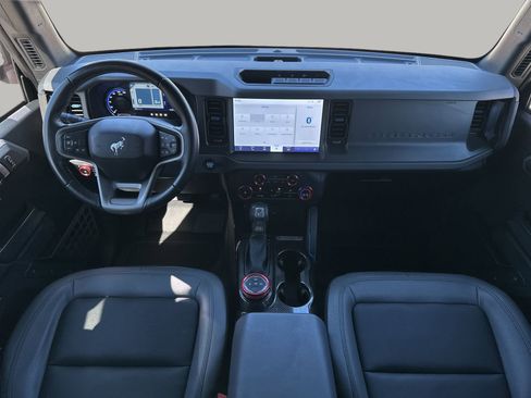 Certified 2024 Ford Bronco Black Diamond image 44